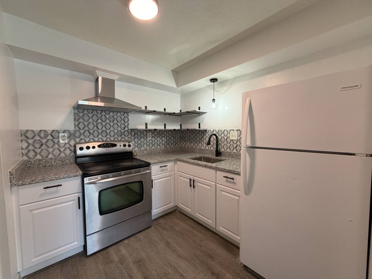 Apartment for rent at 158-162 Water #11, Lawrence, MA 01841