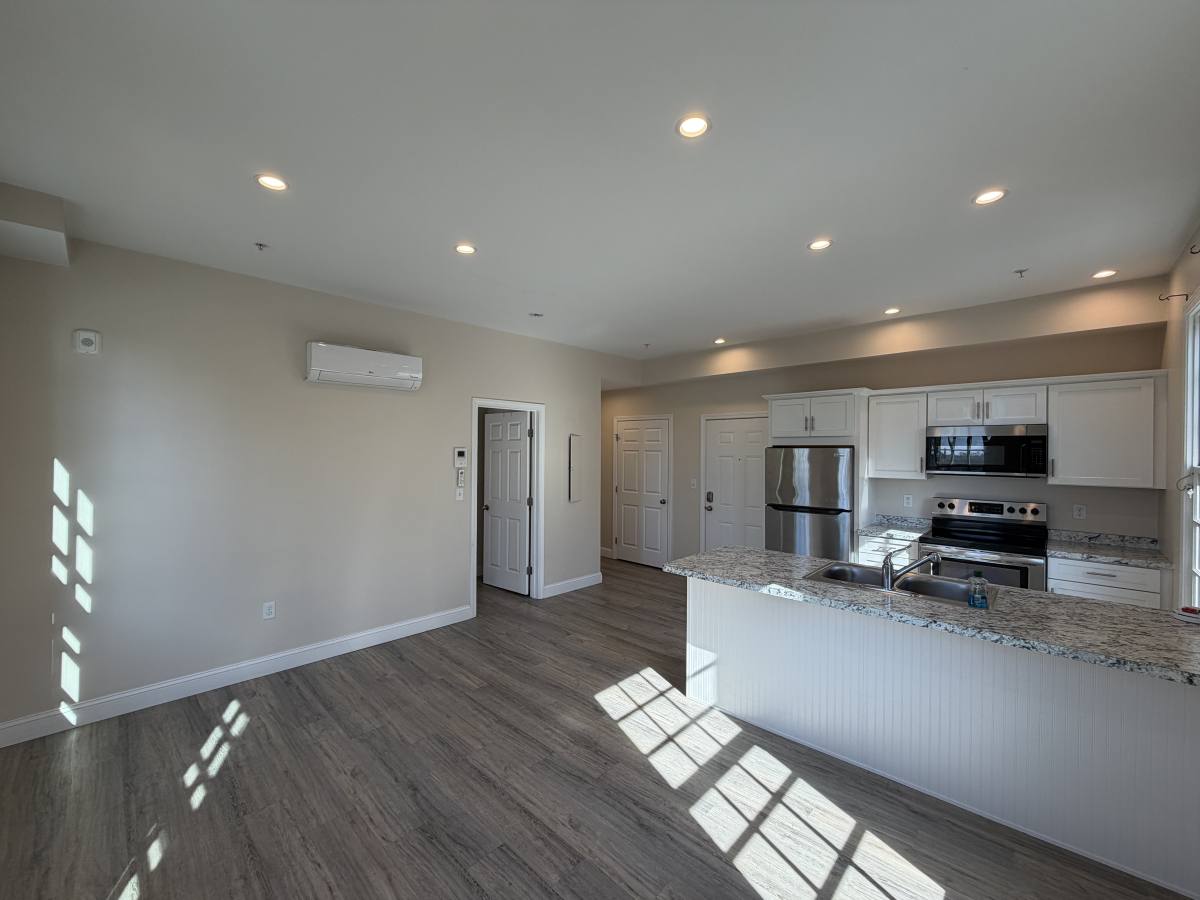 Apartment for rent at 275 Broadway St #201, Methuen, MA 01844