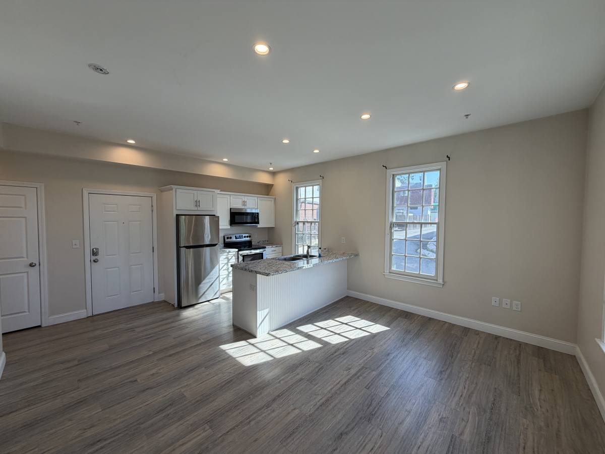 Apartment for rent at 275 Broadway St #201, Methuen, MA 01844