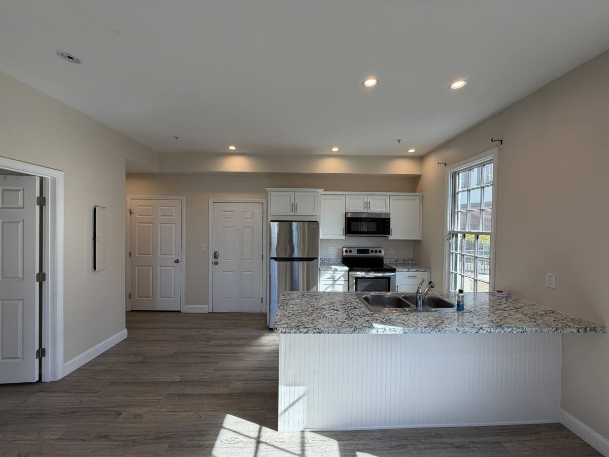 Apartment for rent at 275 Broadway St #201, Methuen, MA 01844
