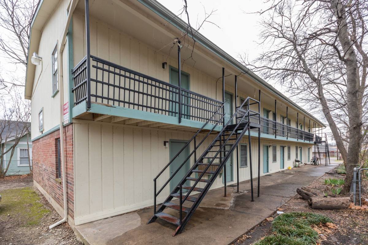 Apartment for rent at 1814 B Hunt St, Commerce, TX 75428