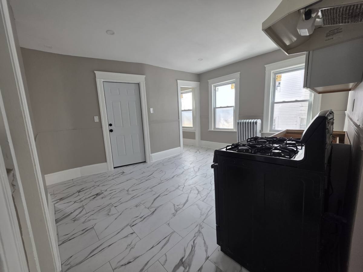 Apartment for rent at 42 Hitchcock Rd #2, Worcester, MA 01603