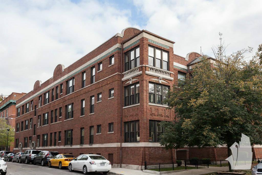 Apartment for rent at 2319 N Kedzie Blvd #1F, Chicago, IL 60647