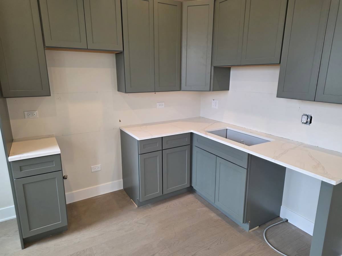 Apartment for rent at 3216 S Morgan St #4F, Chicago, IL 60608