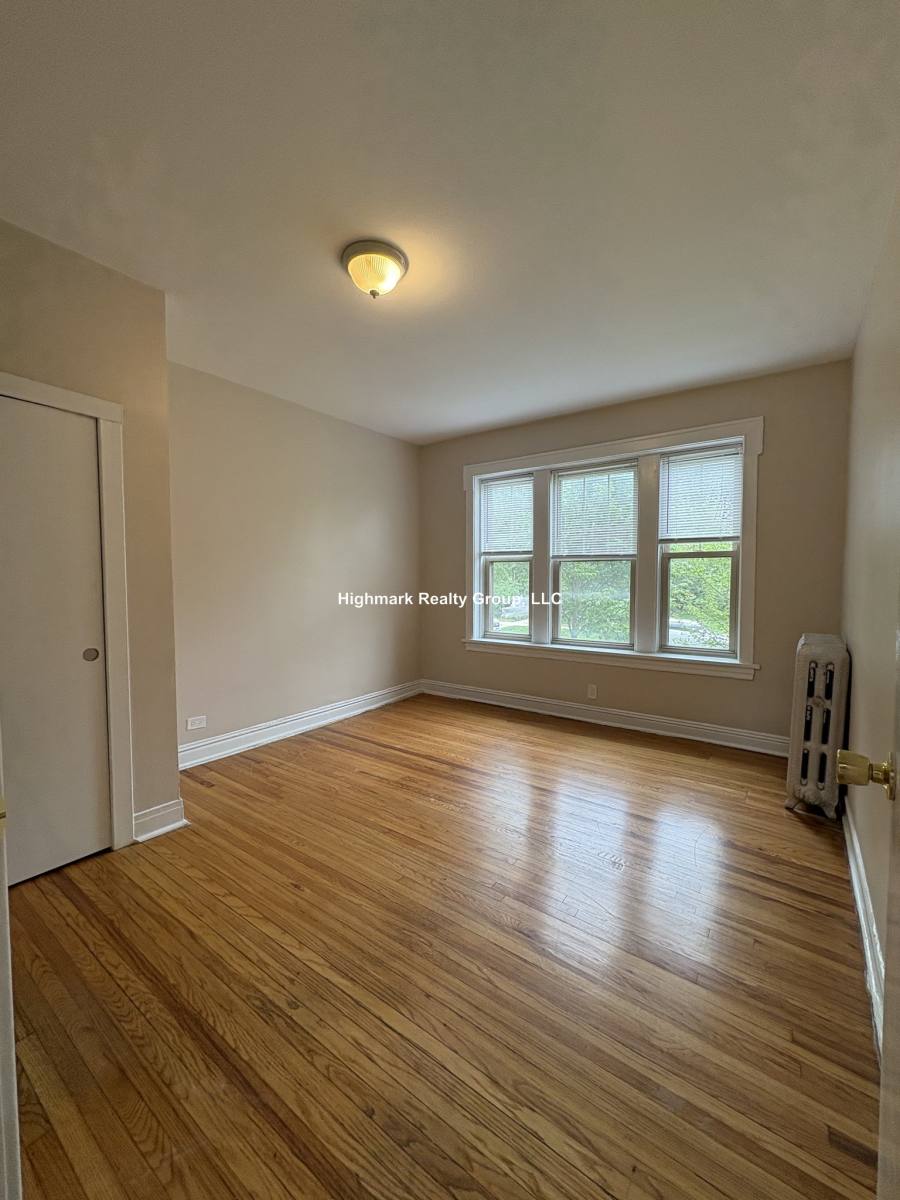 Apartment for rent at 558 Elmwood #4N, Evanston, IL 60202