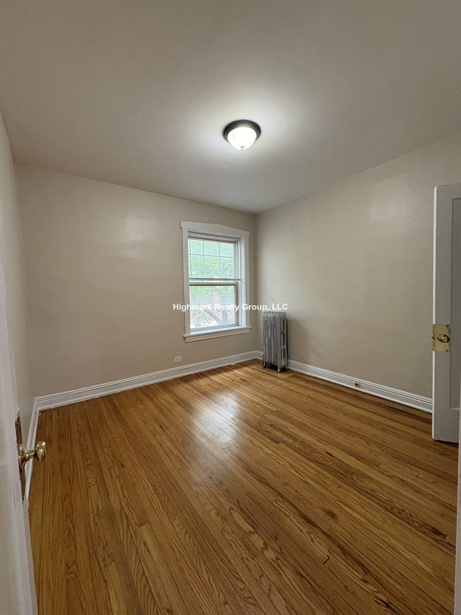 Apartment for rent at 558 Elmwood #4N, Evanston, IL 60202