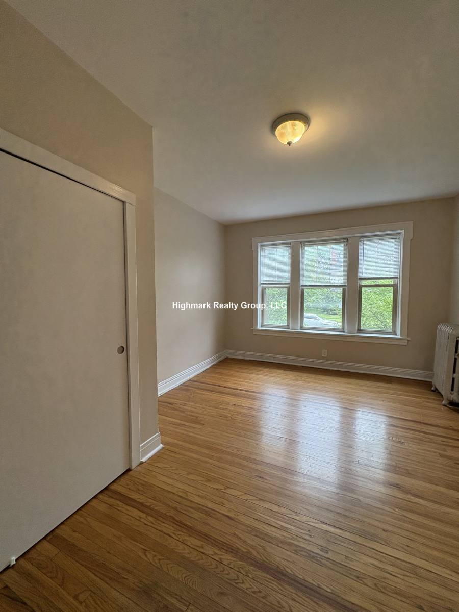 Apartment for rent at 558 Elmwood #4N, Evanston, IL 60202