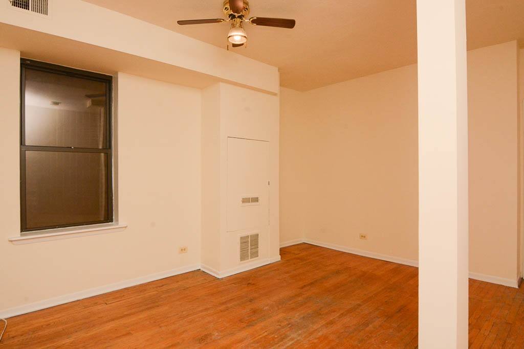 Apartment for rent at 2317 Kedzie Blvd #RA8, Chicago, IL 60647
