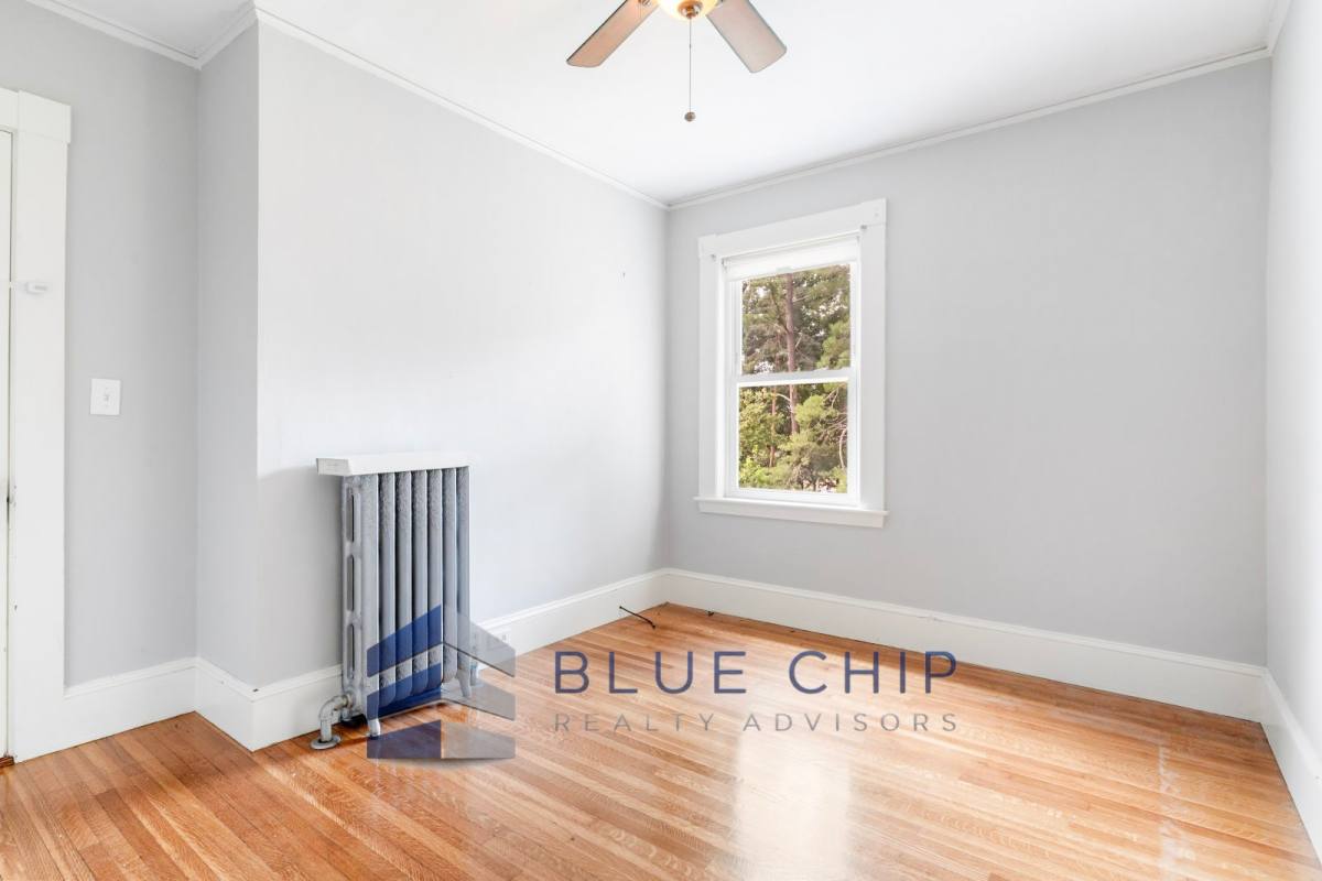 Apartment for rent at 173 Brimbal Ave #1, Beverly, MA 01915