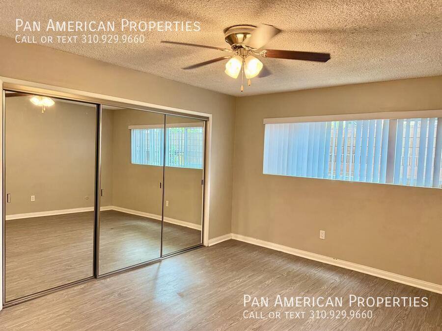 Apartment for rent at 400 Merrimac Way #7, Costa Mesa, CA 92626