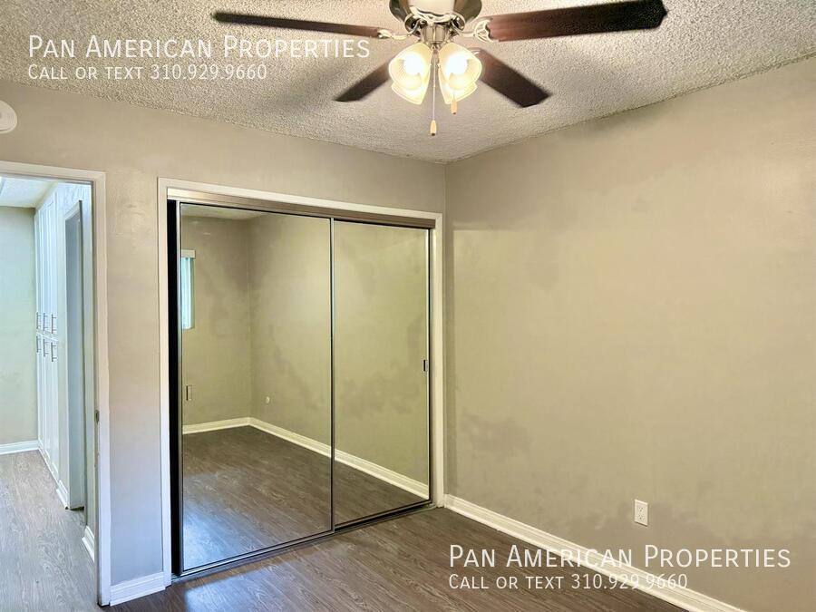 Apartment for rent at 400 Merrimac Way #7, Costa Mesa, CA 92626