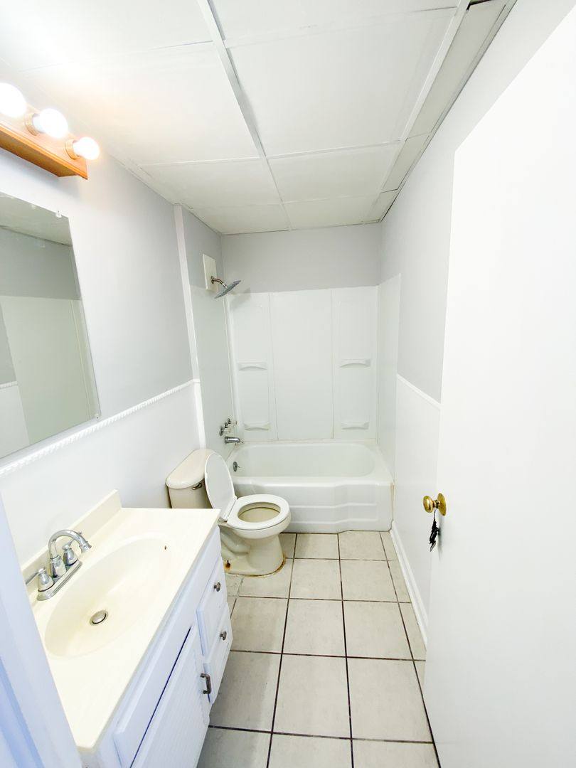 House for rent at 4177 Schiller Place, Saint Louis, MO 63116