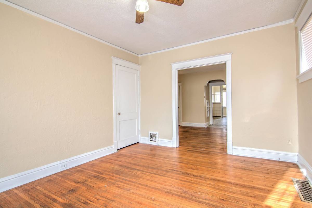 Apartment for rent at 3957-59 Chippewa St, Saint Louis, MO 63116
