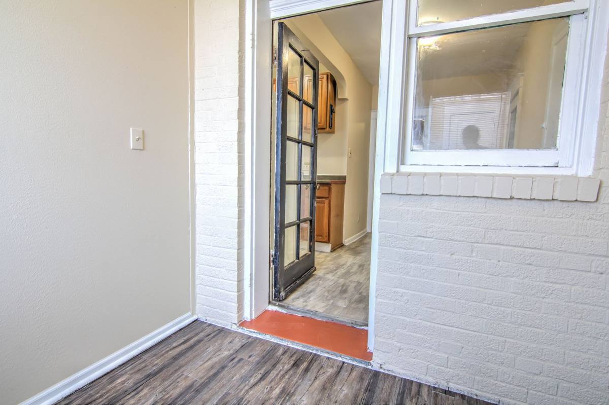 Apartment for rent at 3957-59 Chippewa St, Saint Louis, MO 63116