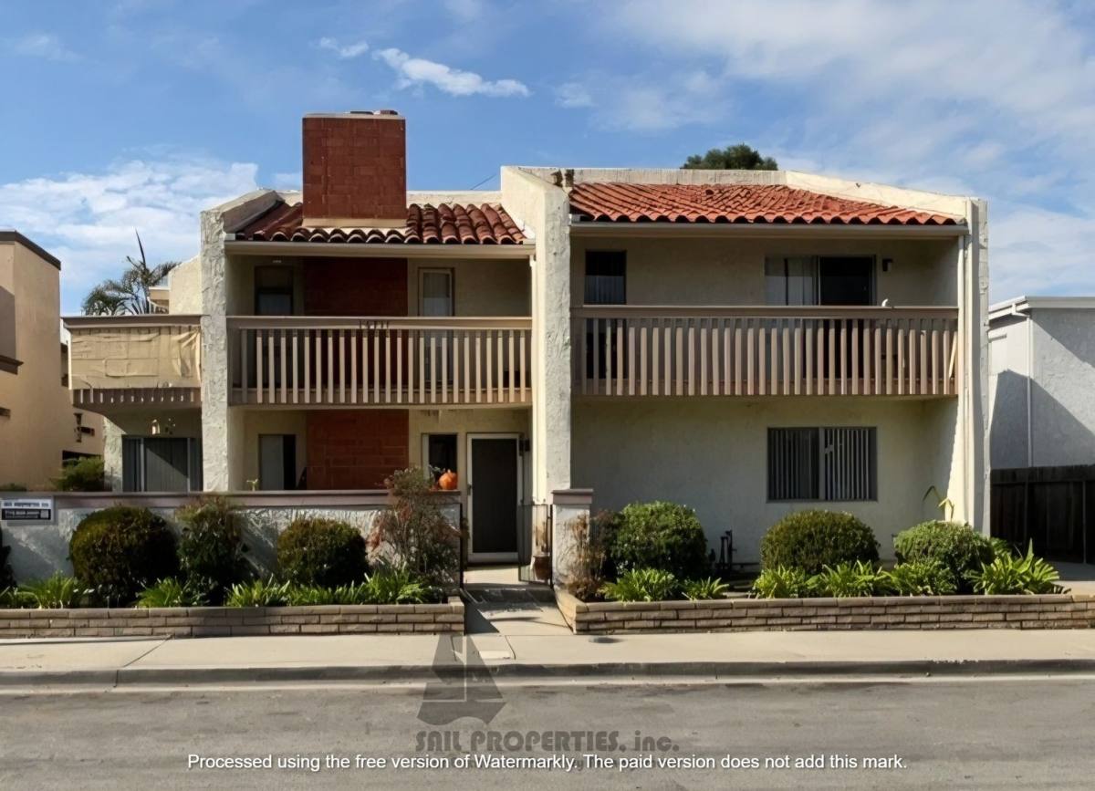 Apartment for rent at 16711 Sims St, Huntington Beach, CA 92649