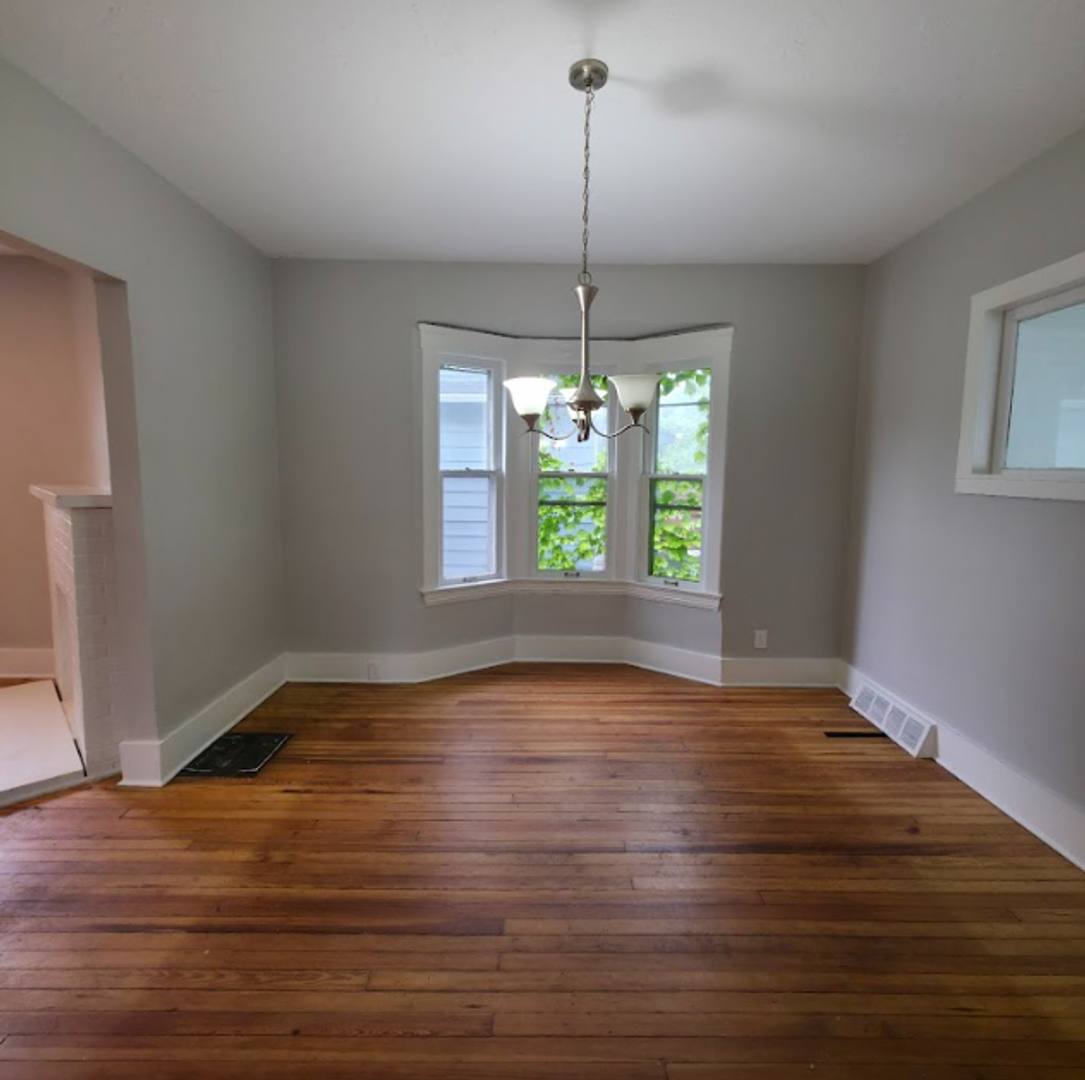 House for rent at 1035 Elbon Rd, Cleveland, OH 44121