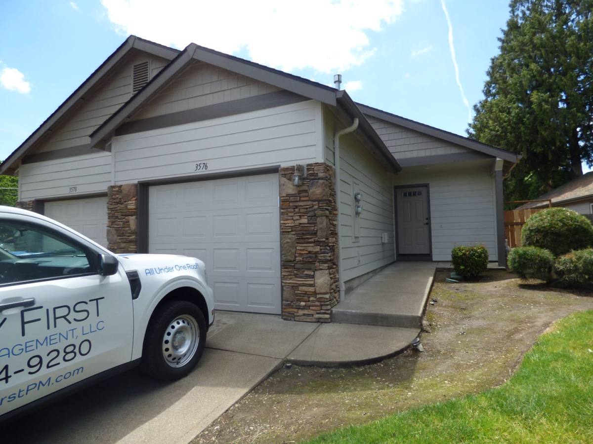 Apartment for rent at 3576-3578 Fisher Court NE, Salem, OR 97305