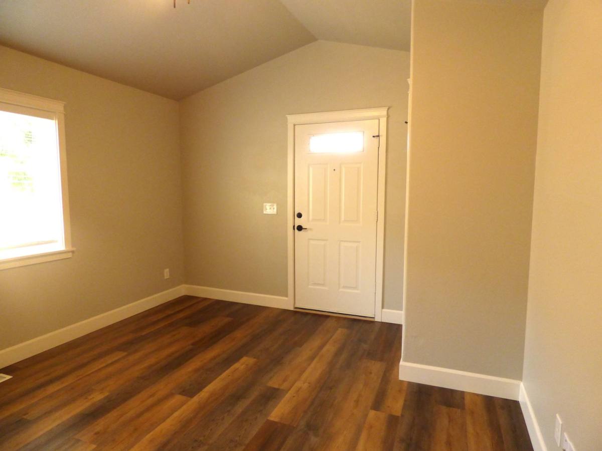 Apartment for rent at 3576-3578 Fisher Court NE, Salem, OR 97305