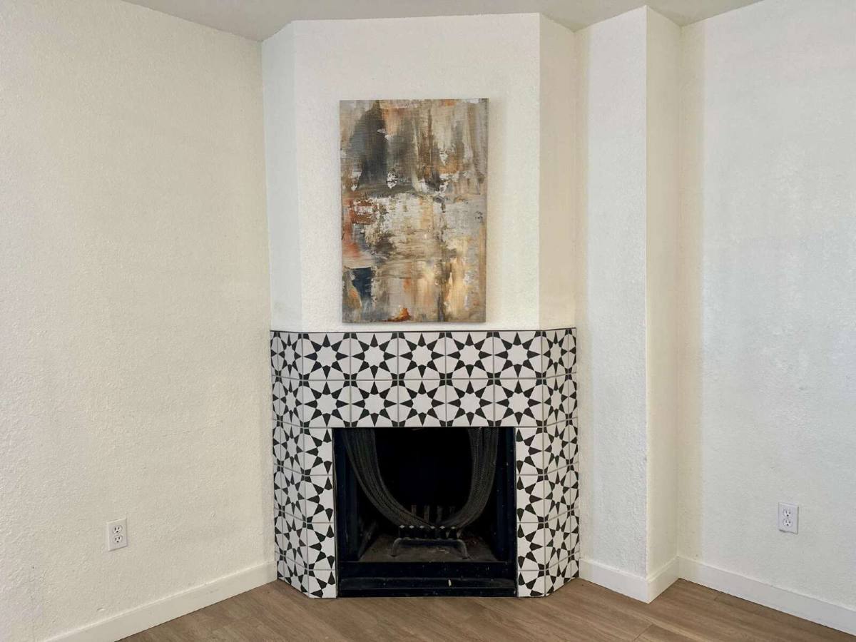 Apartment for rent at 2101 16th St, Lubbock, TX 79401
