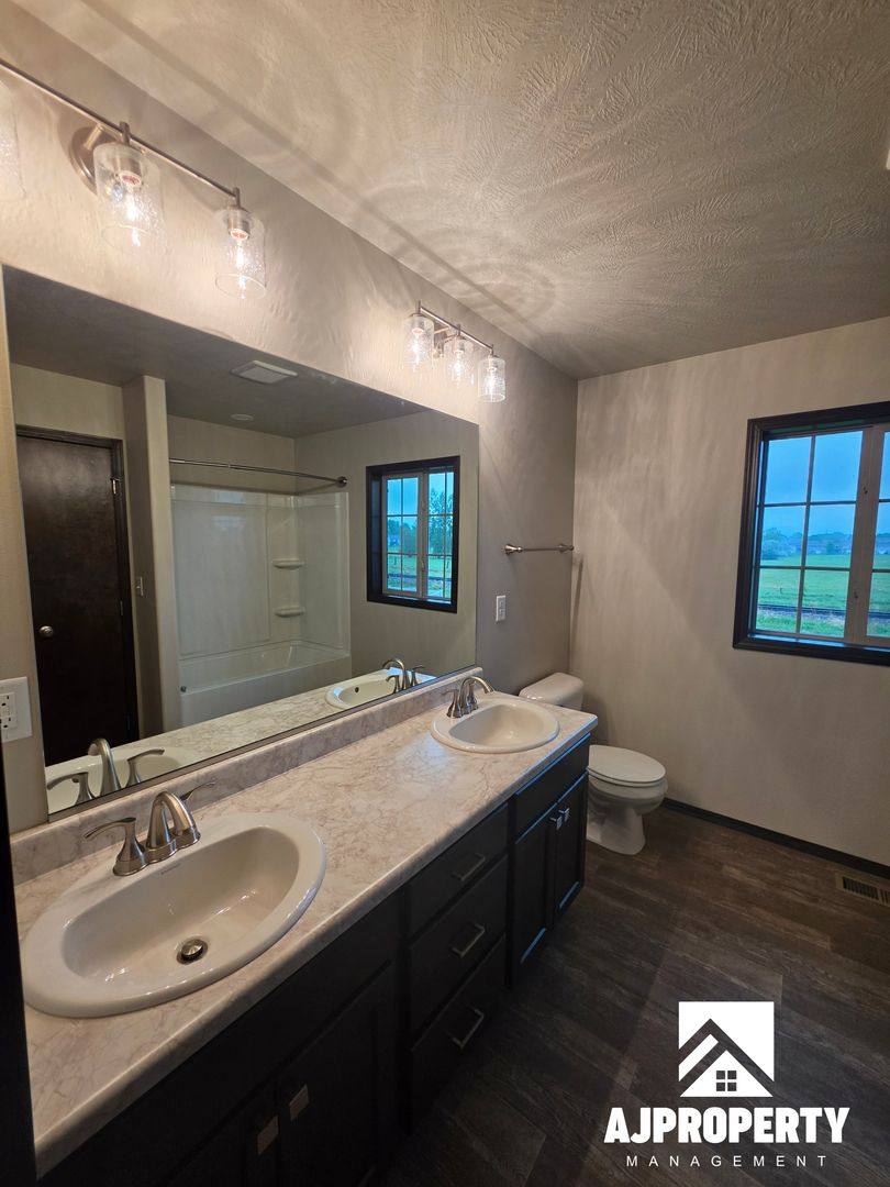 Townhouse for rent at 2542 E Meadowside Place, Sioux Falls, SD 57108