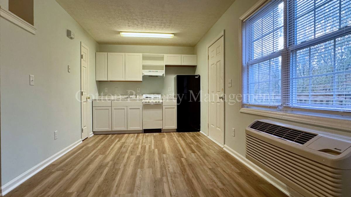 Apartment for rent at 4516 Greentree Rd #9, Wilmington, NC 28405