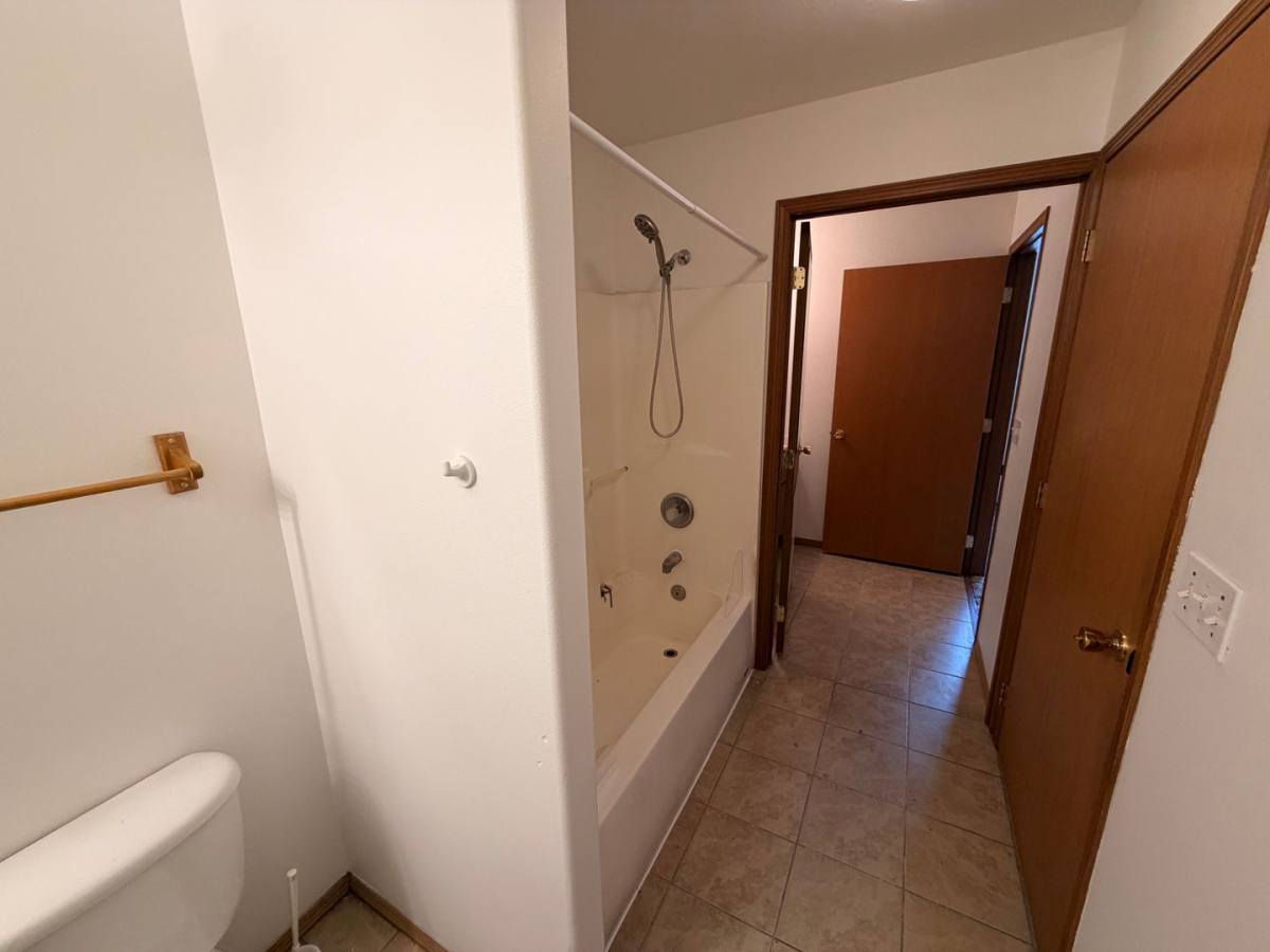 Apartment for rent at 6105 N Regal St, Spokane, WA 99208