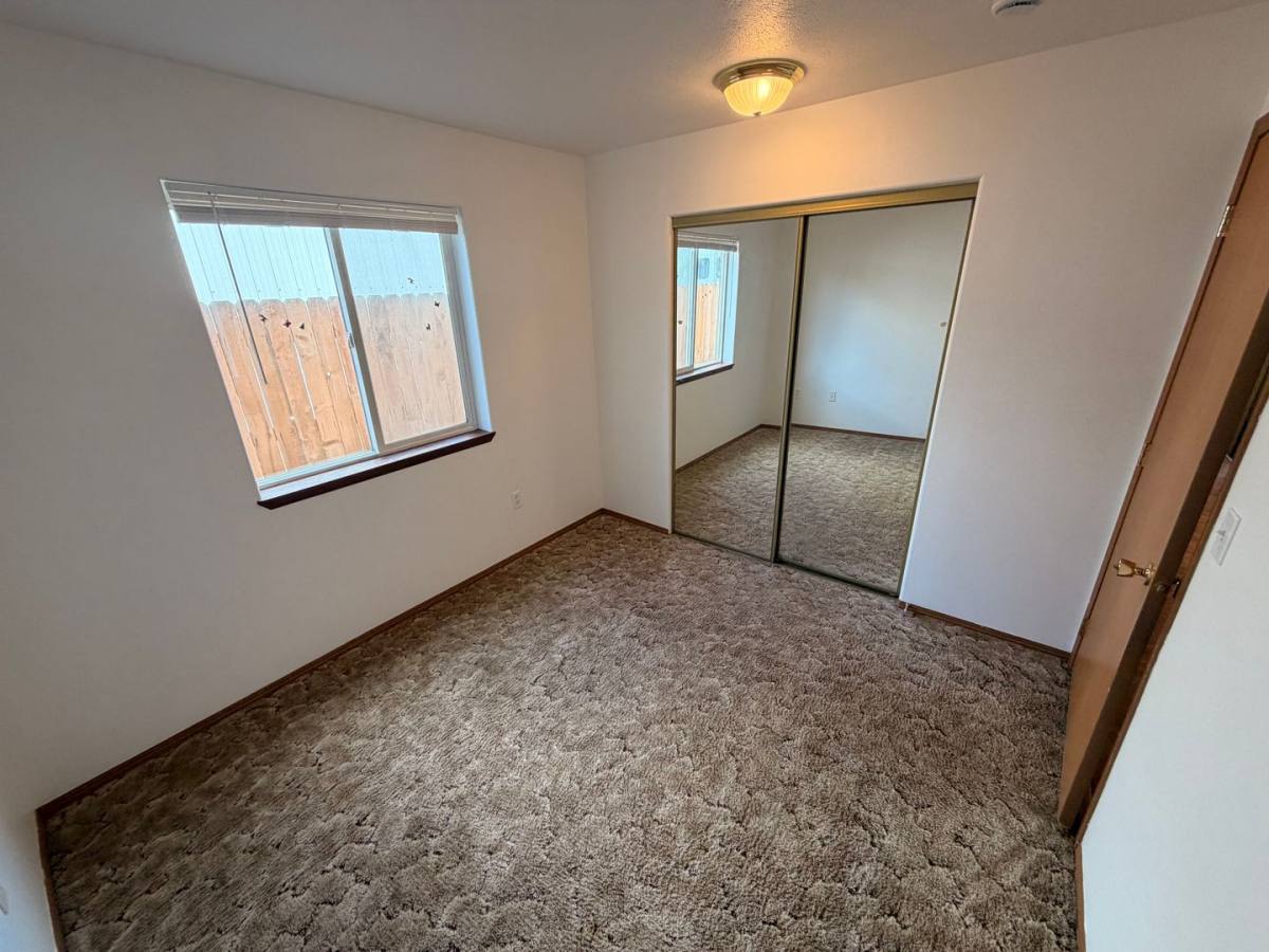 Apartment for rent at 6105 N Regal St, Spokane, WA 99208