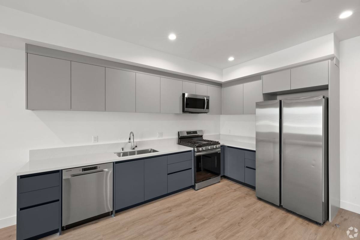 Apartment for rent at 6600 Van Nuys Blvd, Van Nuys, CA 91405