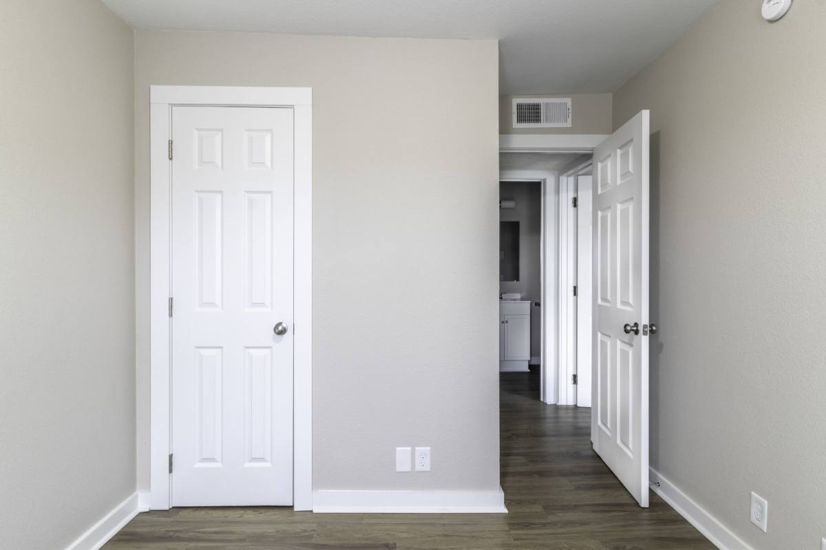 Apartment for rent at 136 Kingsridge Dr, La Vergne, TN 37086
