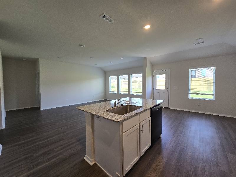 House for rent at 1406 E Piedmont Court, Siloam Springs, AR 72761