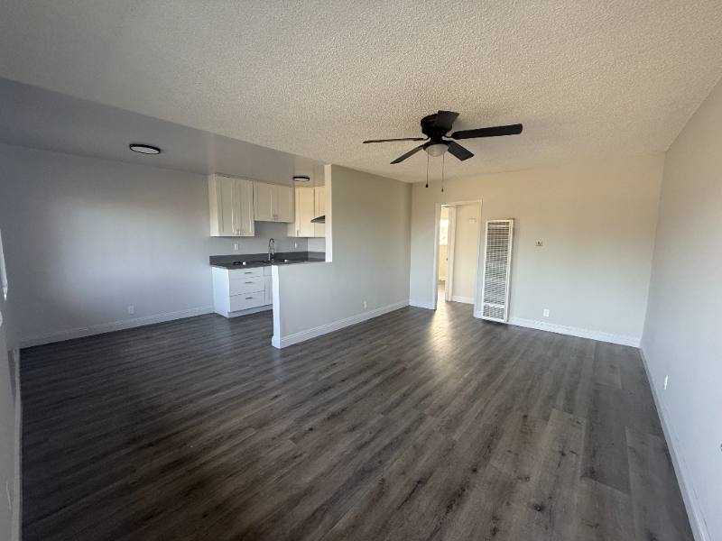 Apartment for rent at 1122 W 94th St #3, Los Angeles, CA 90044
