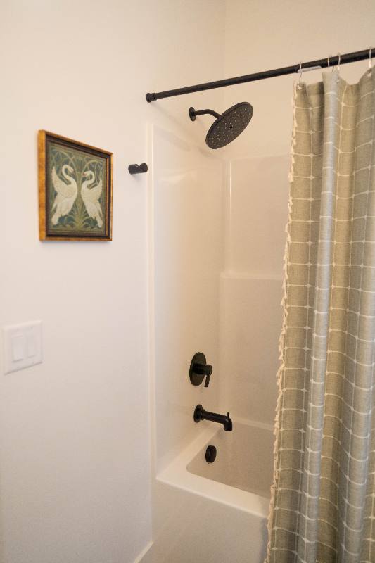 House for rent at 4069 Berwick Lane SE, Salem, OR 97302