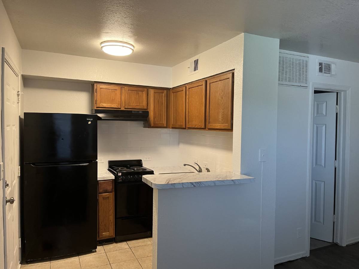 Condo for rent at 6639 S Victor Ave #G214, Tulsa, OK 74136