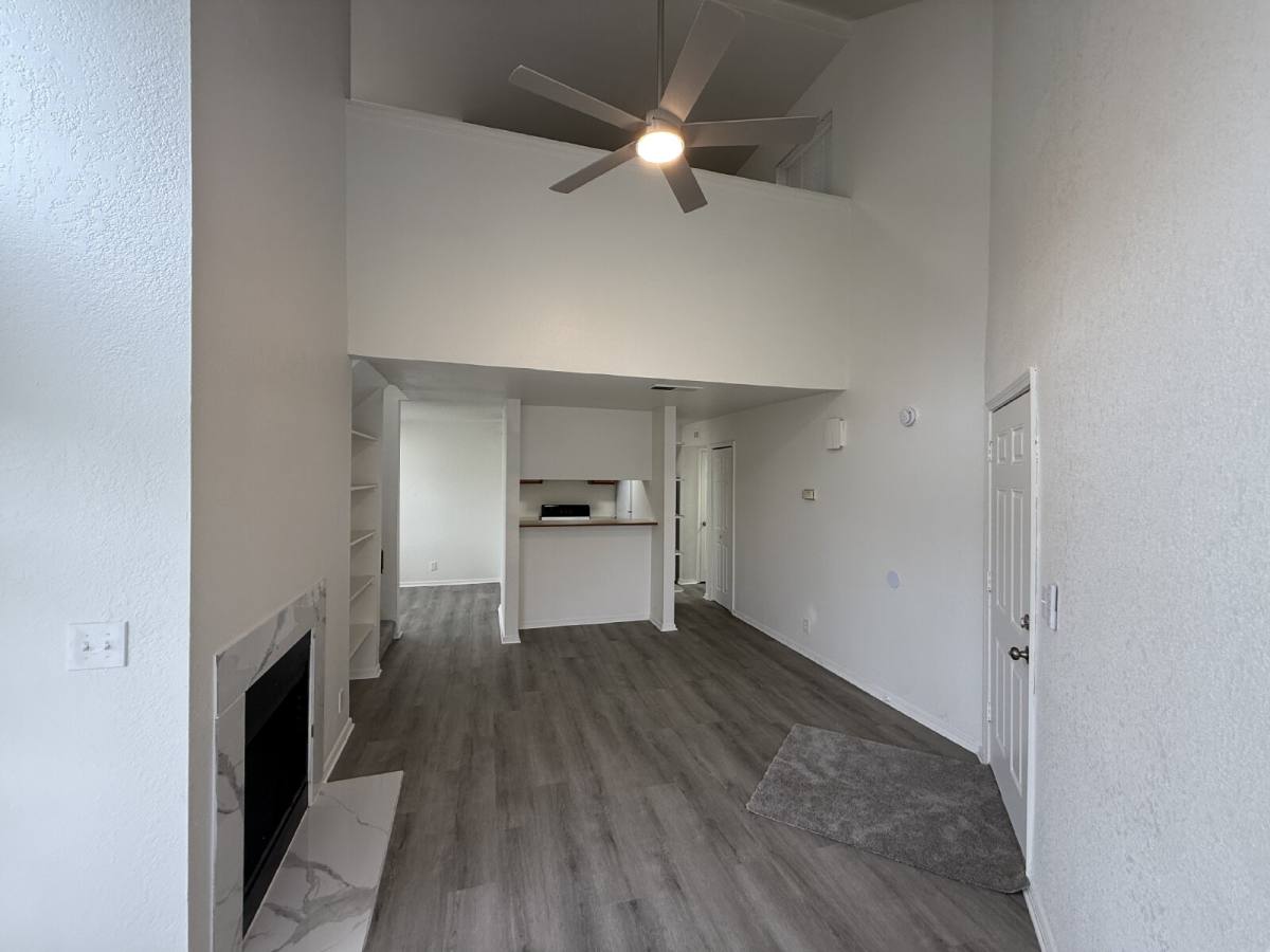 Condo for rent at 6639 S Victor Ave #G214, Tulsa, OK 74136
