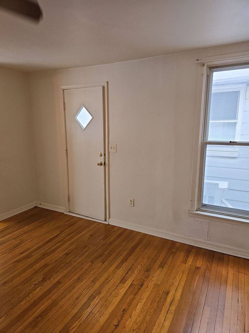 Apartment for rent at 115 S Potomac St, Waynesboro, PA 17268