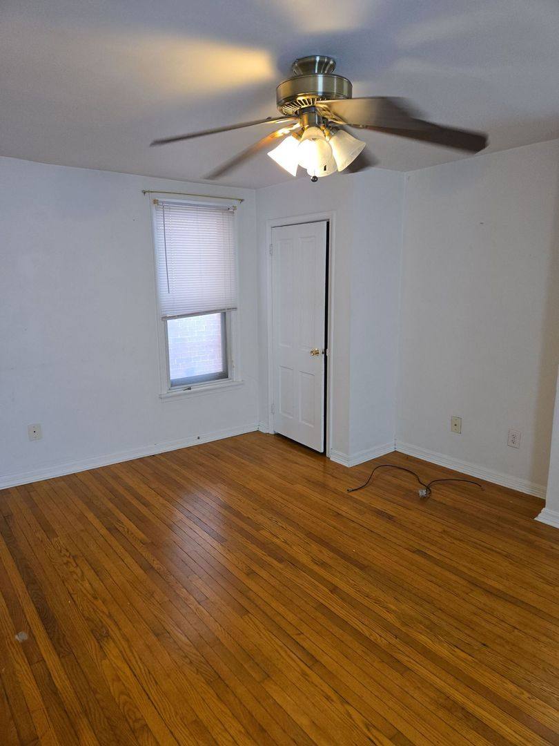 Apartment for rent at 115 S Potomac St, Waynesboro, PA 17268