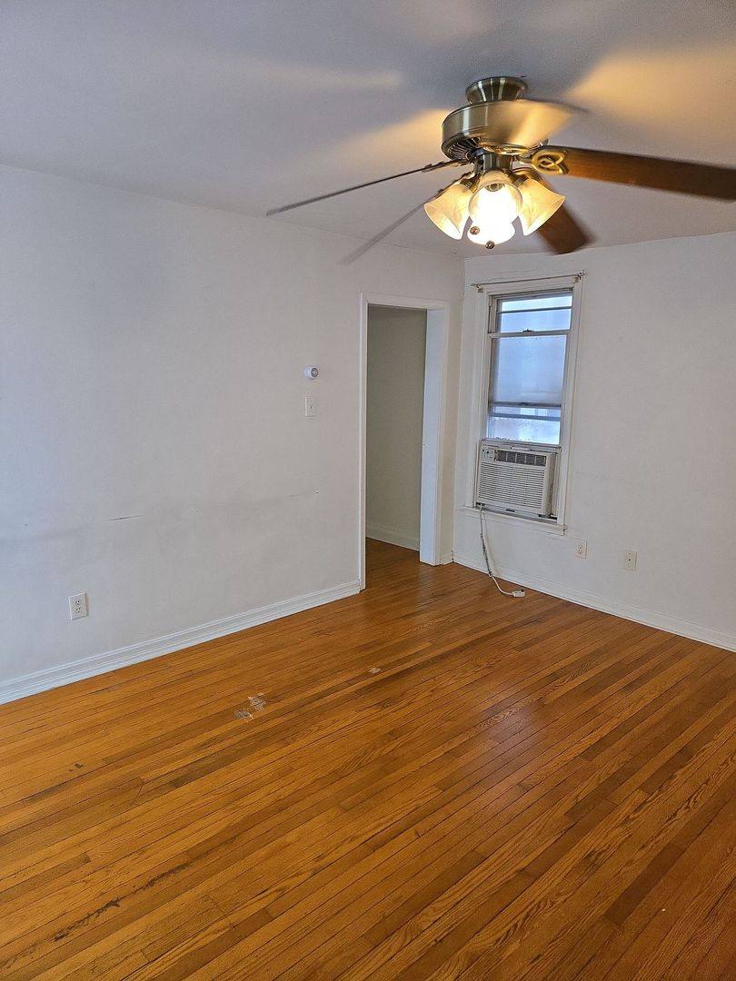 Apartment for rent at 115 S Potomac St, Waynesboro, PA 17268