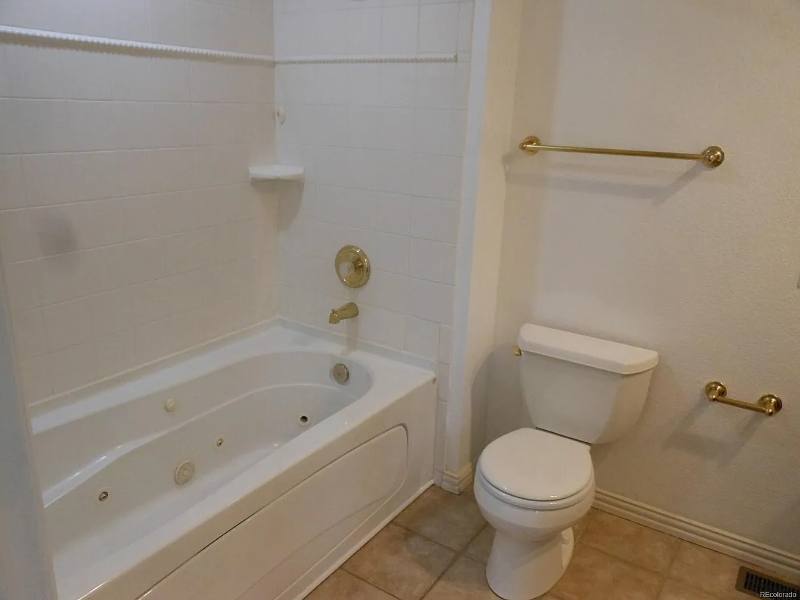 Townhouse for rent at 31 Jackson St #D, Denver, CO 80206