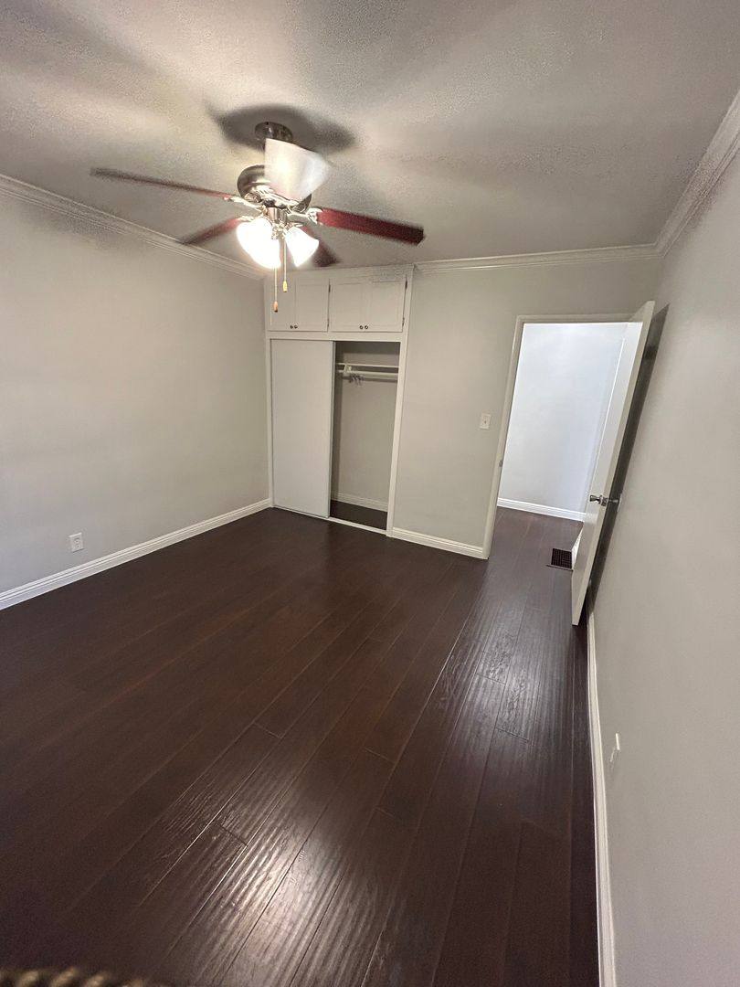 Apartment for rent at 1310 N Las Palmas Ave, Los Angeles, CA 90028