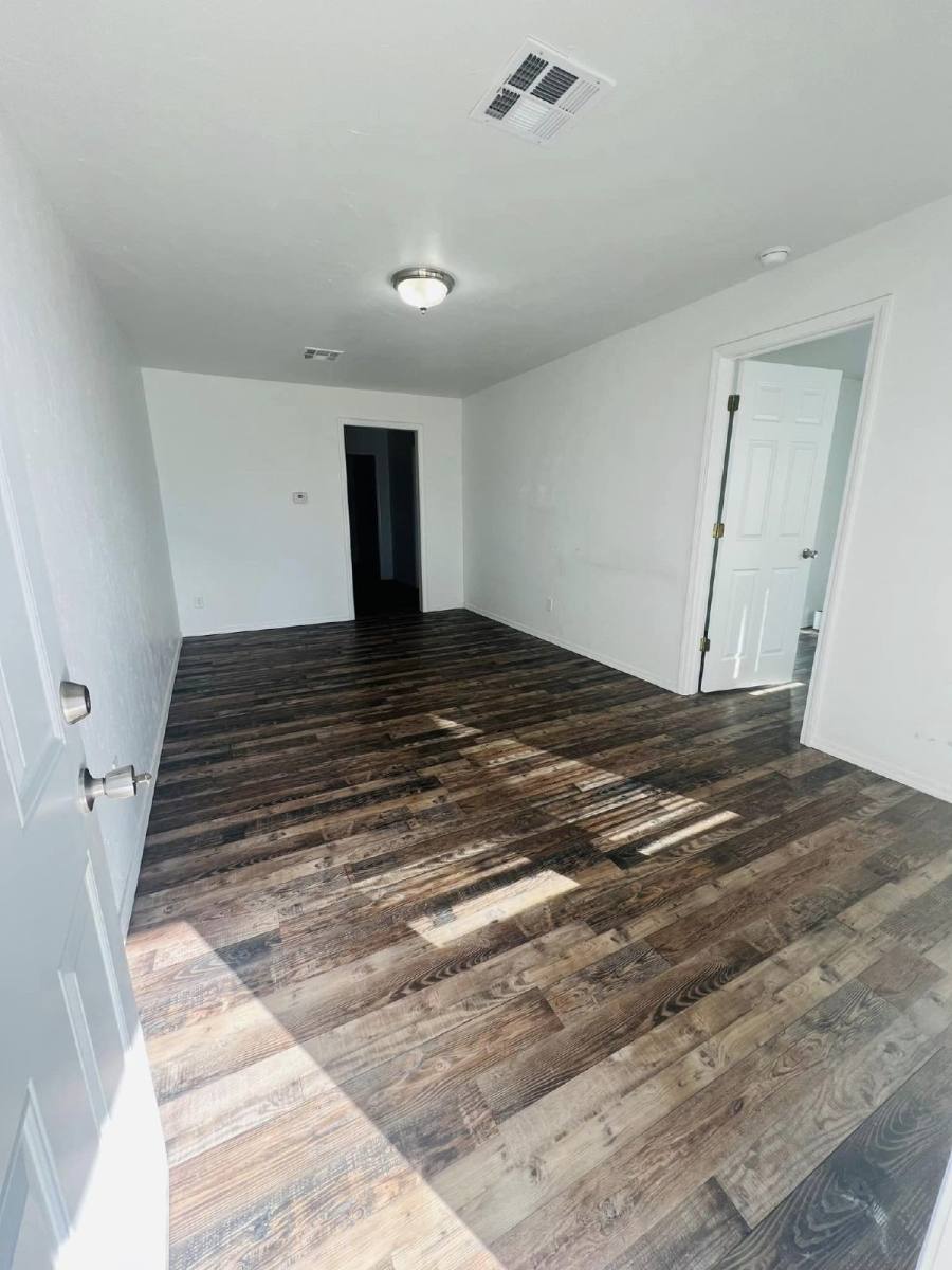 Townhouse for rent at 1514 Texas Ave, Woodward, OK 73801
