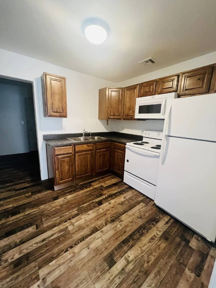 Townhouse for rent at 1514 Texas Ave, Woodward, OK 73801