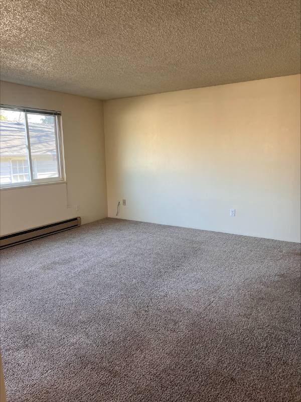 Apartment for rent at 214 SW 8th St #1, Corvallis, OR 97333