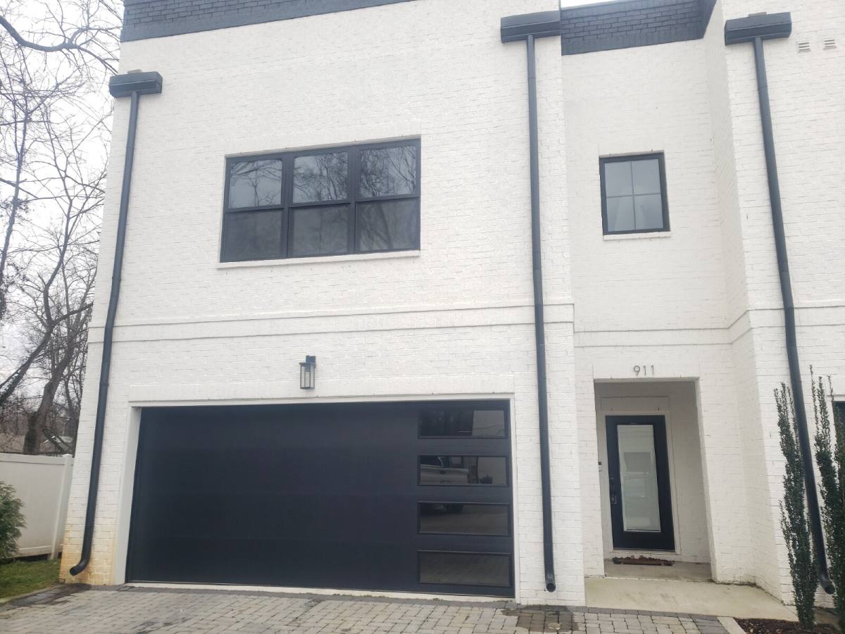 Townhouse for rent at 909 E State St, Murfreesboro, TN 37130