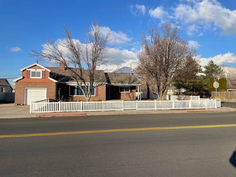 House for rent at 299 E 100 N, Orem, UT 84057