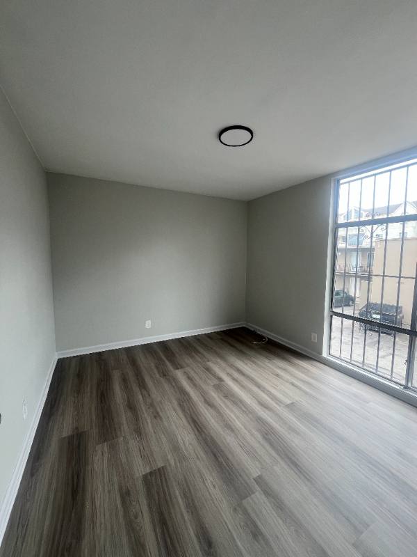 Apartment for rent at 3800 W 27th #231, Los Angeles, CA 90018
