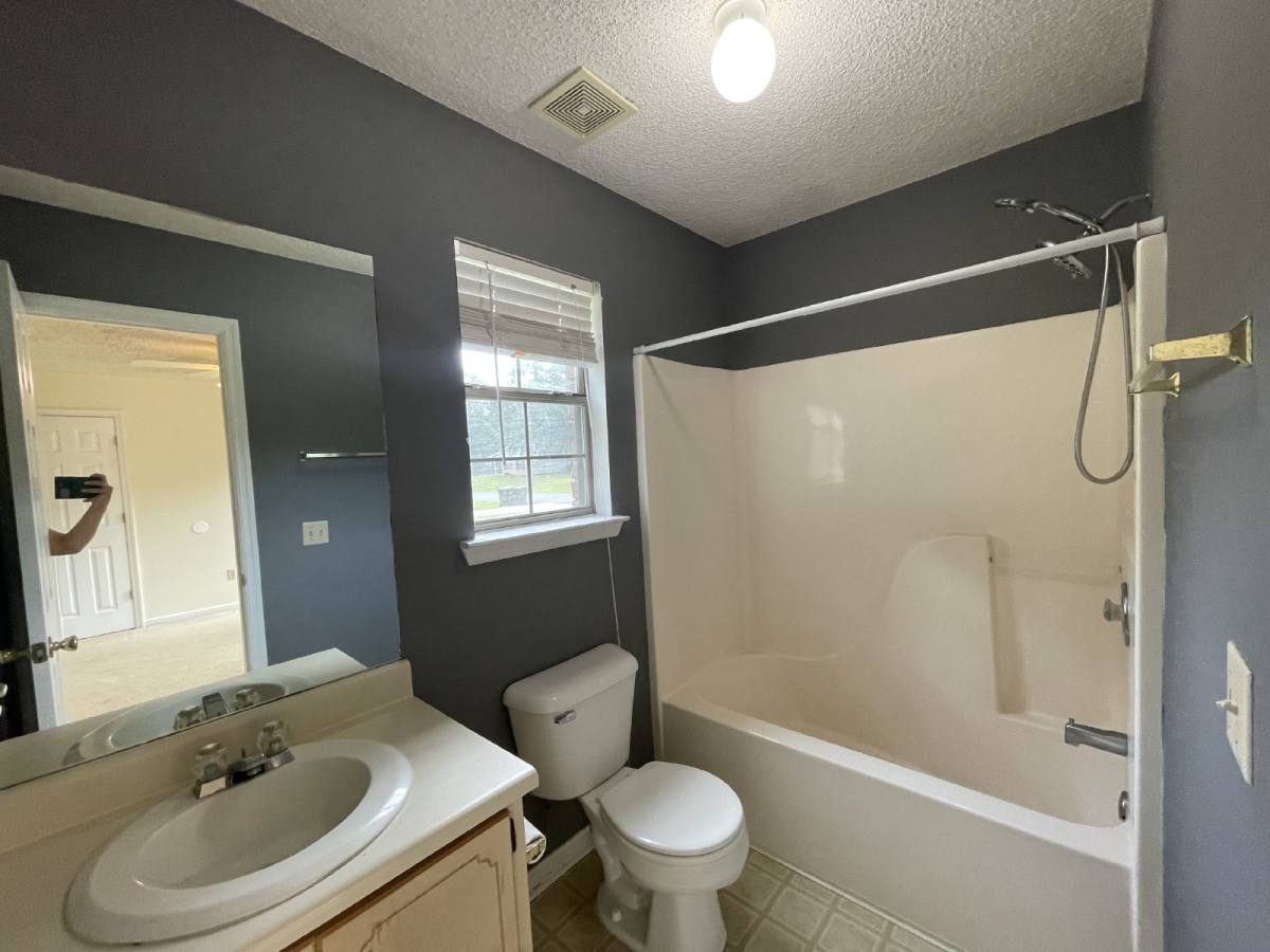 House for rent at 132 Bass Rd, Allenhurst, GA 31301