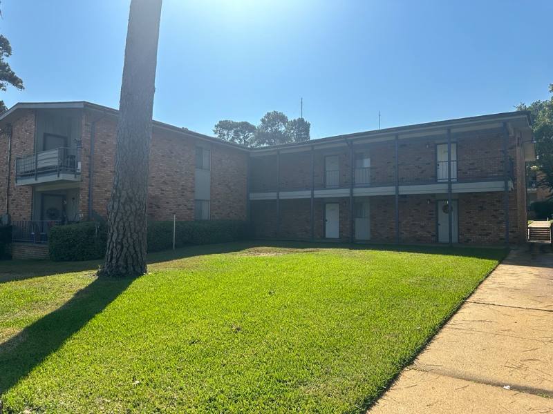 Apartment for rent at 2114 E Marshall Ave #218, Longview, TX 75601
