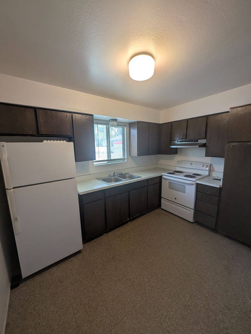 House for rent at 1321 N 1st Ave, Tucson, AZ 85719