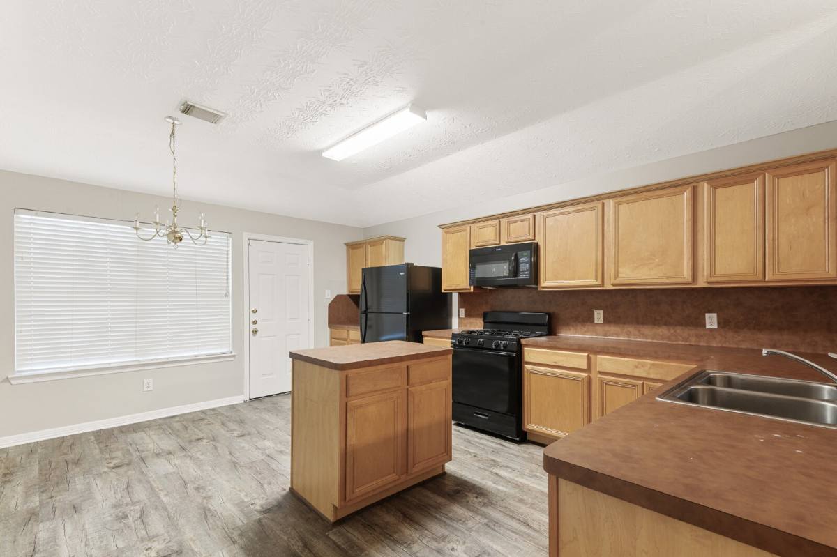 House for rent at 2434 Montana Blue Dr, Spring, TX 77373