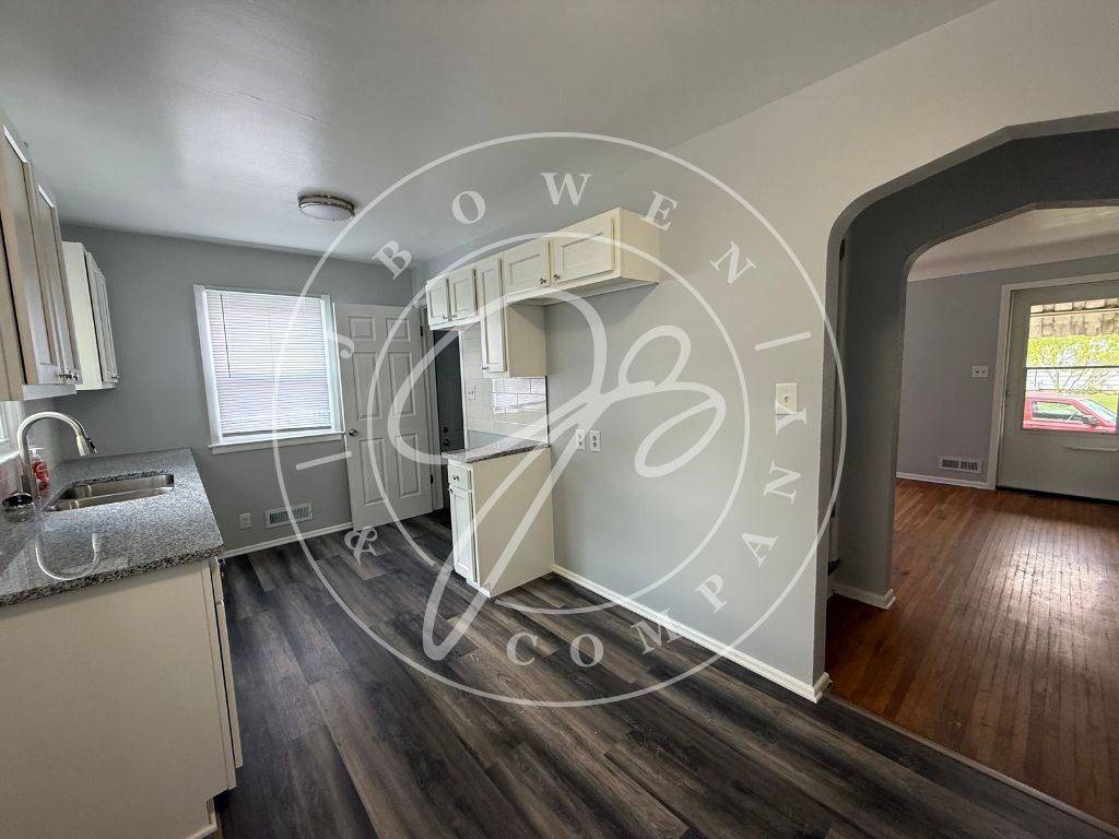 House for rent at 817 Annabelle Dr, Toledo, OH 43612